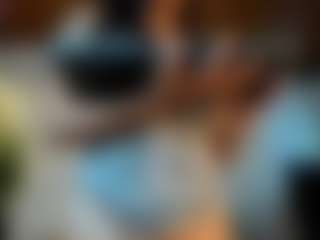 zoelins's Live Sex Cam Show