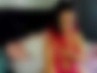 Live cam show with AmenaaVans - Mature on CamwithHer