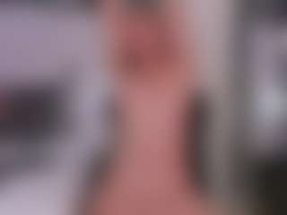 Live cam show with antonellamoon7 - Red Hair on https://playwithruby.com