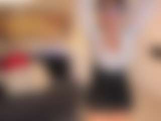 AshleyJhonsonX's Live Sex Cam Show