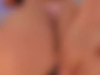 AshleyJhonsonX's Live Sex Cam Show