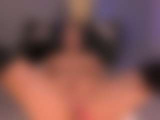 AshleyJhonsonX's Live Sex Cam Show