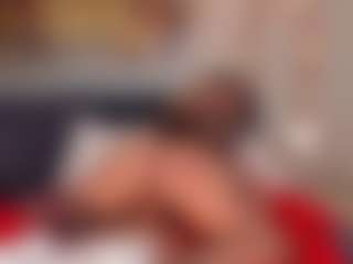AshleyJhonsonX's Live Sex Cam Show