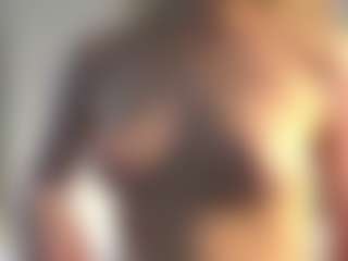 Live cam show with CleoGissler - Joi on Instabang