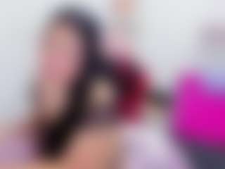 Live cam show with Dakotalee03 - Facial on Camsoda
