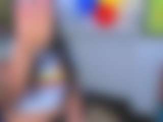 Live cam show with Dakotalee03 - Flash on Camsoda
