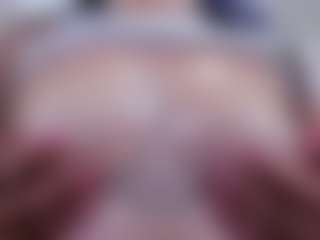 Live cam show with Dakotalee03 - Drinking on Camsoda