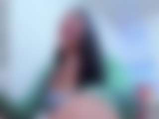 Live cam show with Dakotalee03 - Flash on Camsoda