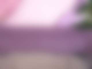 Live cam show with DariaCalm - Athletic on Camsoda
