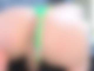 Live cam show with diosagolden - Brown Eyes on dasdasdadada.com