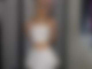 Live cam show with Kim - Camel Toe on iamadamtest123.com