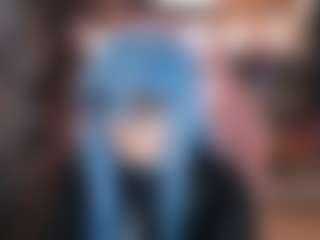 Live cam show with Kim - Thin on camwithhim.com