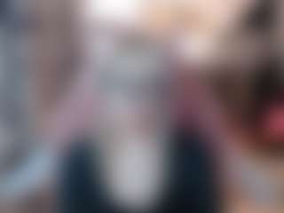 Live cam show with Kim - Average on Uber Horny