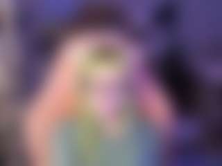 Live cam show with Kim - Amateur Brown Hair on AdultVida.com