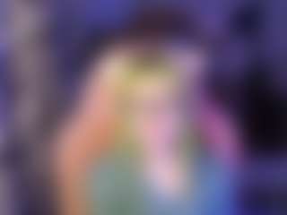 Live cam show with Kim - Average on CamClone