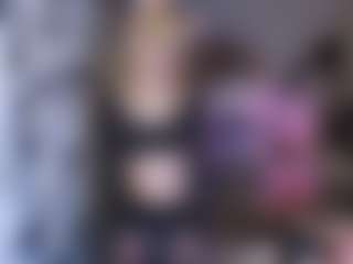 Live-Cam-Show mit Kim - Striptease auf Camsoda