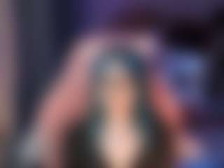 Live cam show with Kim - Camel Toe on Hubzter Live