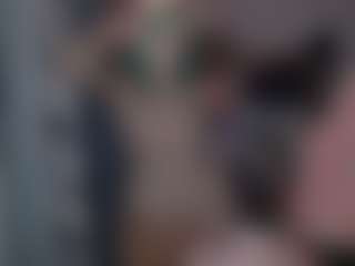 Live-Cam-Show mit Kim - Brown Hair auf Camsoda