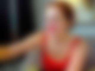 Live cam show with Julia-Suny - Body Massage on live18s.com
