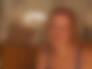 Julia-Suny's Live Sex Cam Show