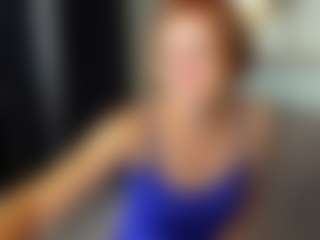 Julia-Suny's Live Sex Cam Show