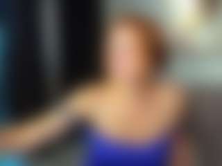 Julia-Suny's Live Sex Cam Show