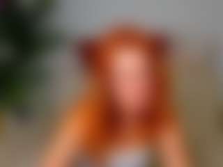 Live cam show with Julia-Suny - Average on Milfs Live