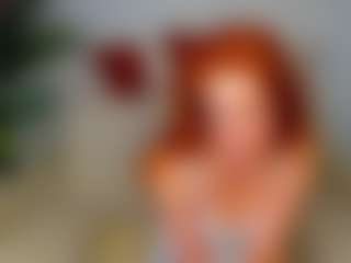 Live cam show with Julia-Suny - Blue Eyes on CSO-WL
