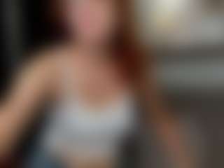 Live cam show with Julia-Suny - Blue Eyes on xxxlivecams.org
