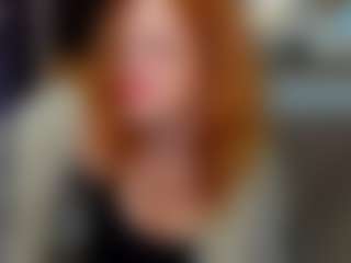 Live cam show with Julia-Suny - Red Hair on Strip Flash - Live Sex Shows