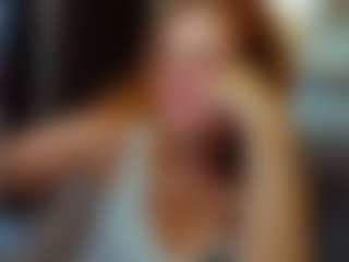 Live cam show with Julia-Suny - Red Hair Middle Aged on Gym Cam Girls