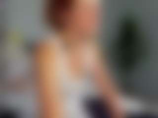 Live cam show with Julia-Suny - Red Hair MILF on Camsoda