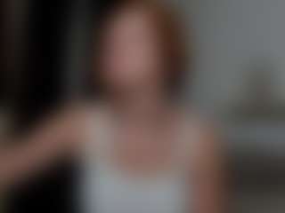 Live cam show with Julia-Suny - Red Hair Middle Aged on Camsoda
