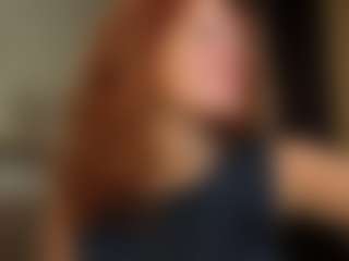 Julia-Suny's Live Sex Cam Show