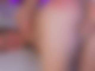 Live cam show with KarenGibbs - Slut on SquirtSoMuch