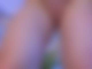 Live cam show with KarenGibbs - Tease Lovense on Dare Cams