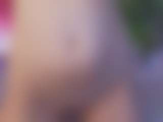 Live cam show with KarenGibbs - Blonde Hair on AdultVida.com