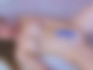 Live cam show with KarenGibbs - Twerk on Dolls Live