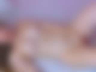 Live cam show with KarenGibbs - Big Ass on Latina Girls