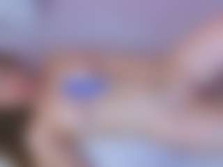 Live cam show with KarenGibbs - Anal on Stripli.com
