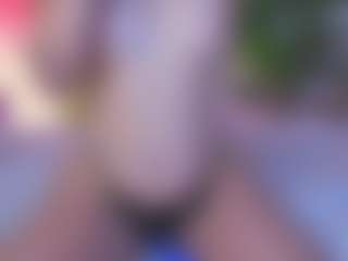 Live cam show with KarenGibbs - Fingers on livesuperchat.net
