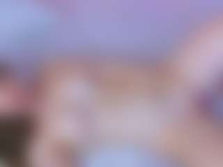 Live cam show with KarenGibbs - Athletic White on TeamSkeetLive | united states