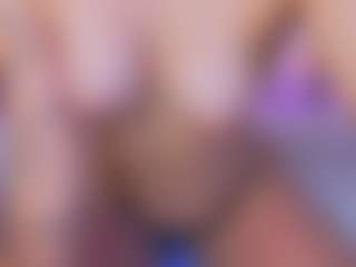 Live cam show with KarenGibbs - Blonde Hair Fetish on Livezox