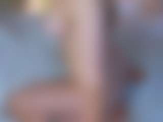 Live cam show with KarenGibbs - Blonde Hair Petite on Camsoda