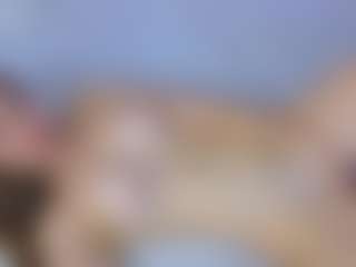 Live cam show with KarenGibbs - Petite on Camsoda