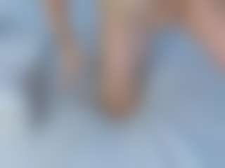 Live cam show with KarenGibbs - Athletic on Camsoda