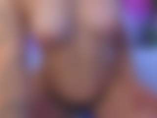 Live cam show with KarenGibbs - Control on TeamSkeetLive