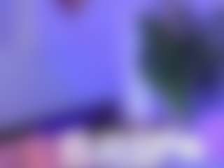 Live cam show with KarenGibbs - Blonde Hair Petite on CamwithHer