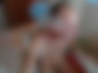 maethurtsex's Live Sex Cam Show