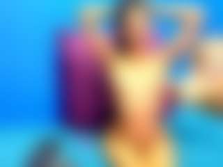 Show de cam en vivo con uniqueindian08 - Cosplay BBW en Camsoda